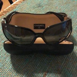 Chanel 6014 Logo Sunglasses